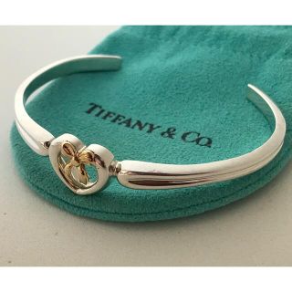 ティファニー(Tiffany & Co.)のTiffany コンビハートリボン　バングル(ブレスレット/バングル)