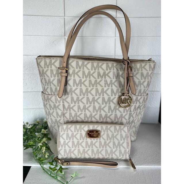 正規品質保証】 MICHAEL KORS マイケルコース 長財布 三つ折り財布