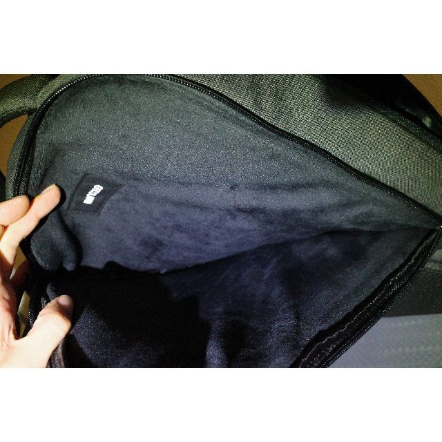 Incase(インケース)のINCASE インケース Slim Backpack メンズのバッグ(バッグパック/リュック)の商品写真