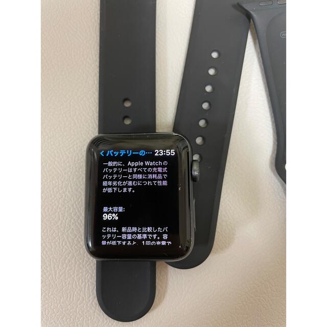 Apple Watch(アップルウォッチ)のApple Watch 3（GPS）42mmスペースグレイ　1年未満 スマホ/家電/カメラのスマートフォン/携帯電話(その他)の商品写真