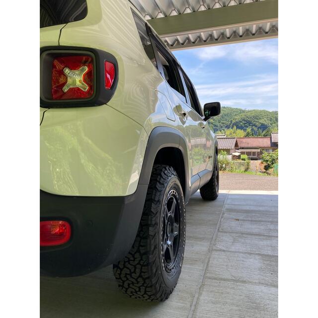 新販売センター JEEP RENEGADE KMC KM721 BF Goodrich KO2 タイヤ 新販売センター JEEP RENEGADE KMC KM721 BF Goodrich KO2 タイヤ