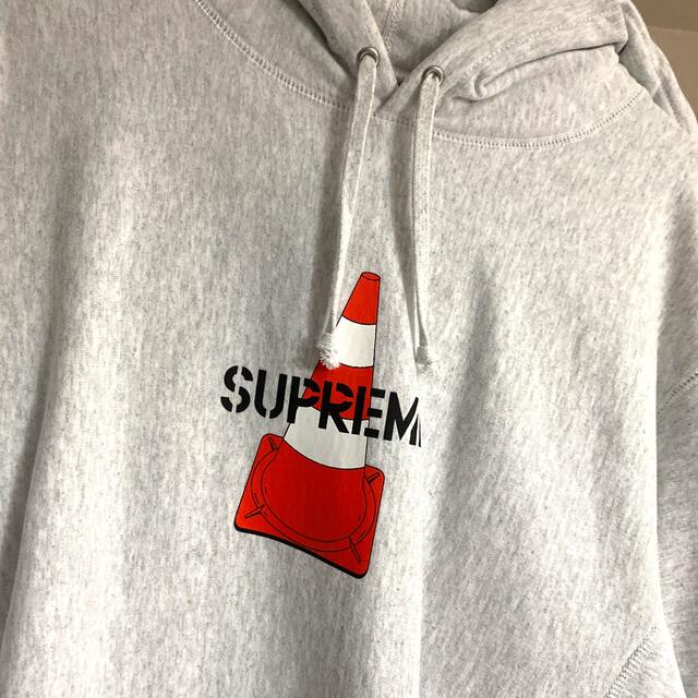 ★Ｎｏ．５８★ 【Ｌ】シュプリーム supreme 即完売のコーンパーカー