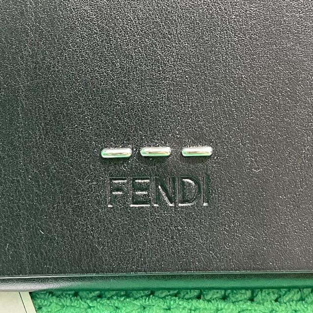 新品未使用　FENDI  ストライプレンズ　アビエイターサングラス