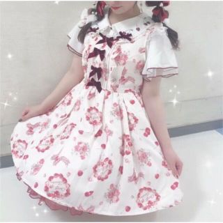 リズリサ(LIZ LISA)の【完売品 未使用】LIZLISA テリア チェリー柄 ジャンスカ ワンピース 赤(ひざ丈ワンピース)