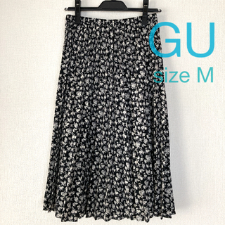 ジーユー(GU)のGU 花柄スカート プリーツスカート Mサイズ　モノトーン(ロングスカート)