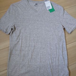 エイチアンドエム(H&M)の新品！　H＆MTシャツ！(Tシャツ/カットソー(半袖/袖なし))