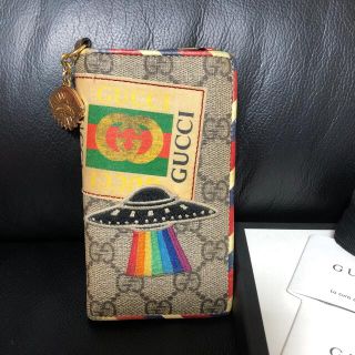 グッチ 手帳型ケースの通販 23点 | Gucciを買うならラクマ グッチ 手帳型ケースの通販 23点 | Gucciを買うならラクマ