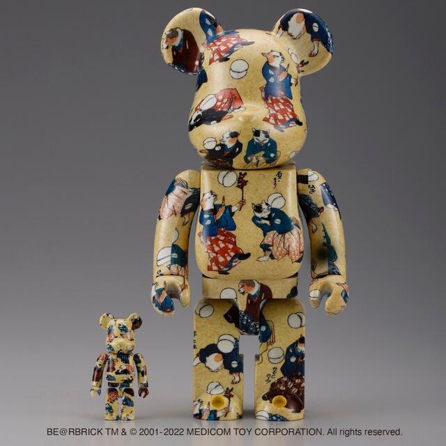 BE@RBRICK(ベアブリック)の４体セット　BE@RBRICK 歌川国芳「流行猫の曲鞠」 100% & 400% エンタメ/ホビーのフィギュア(その他)の商品写真