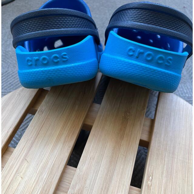 crocs(クロックス)のクロックス 21センチ キッズ/ベビー/マタニティのキッズ靴/シューズ(15cm~)(サンダル)の商品写真