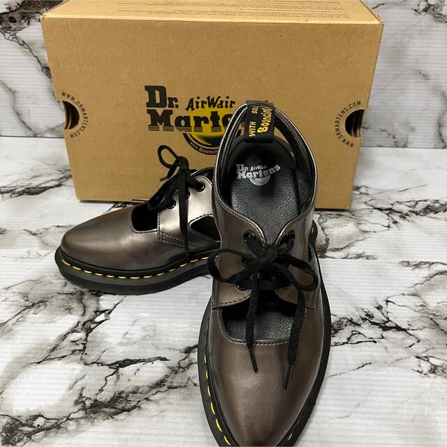 美品 Dr.Martens ドクターマーチン GENNA サンダル 3ホール | フリマアプリ ラクマ
