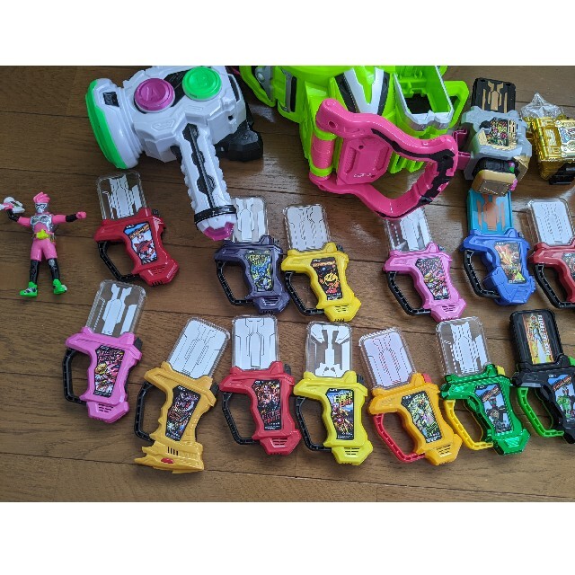 仮面ライダー エグゼイド ガシャット ベルト まとめ売り | sweatreno.com