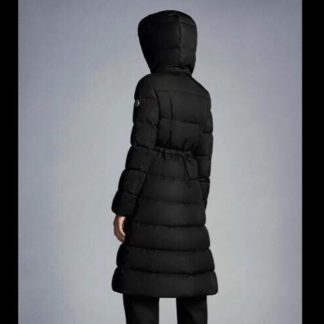 MONCLER(モンクレール)のモンクレール ダウンコート2022 CHONDRILLE サイズ0 美品‼️ レディースのジャケット/アウター(ダウンコート)の商品写真