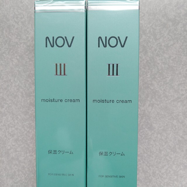 NOV  ノブ Ⅲ モイスチュアクリーム  2本セットコスメ美容