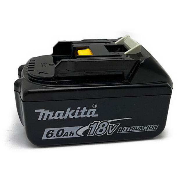 Makita(マキタ)の◆◆MAKITA マキタ バッテリー　18V　6.0AH　リチウムイオン BL1860B インテリア/住まい/日用品のインテリア/住まい/日用品 その他(その他)の商品写真