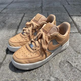 ナイキ AIR FORCE(ベージュ系)の通販 600点以上 | NIKEを買うならラクマ