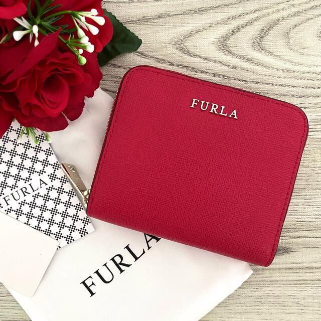 Furla(フルラ)の《新品》FURLA レッド レザー 折り財布 レディースのファッション小物(財布)の商品写真