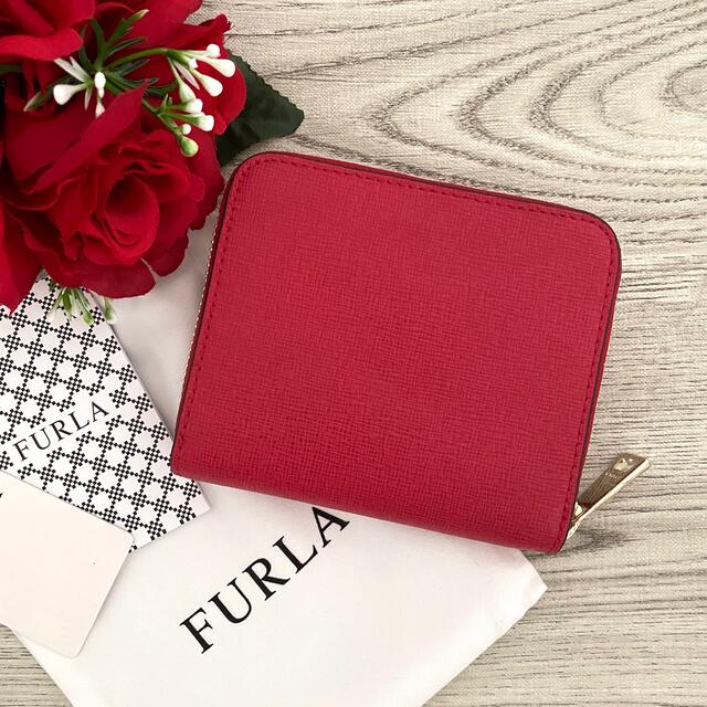 Furla(フルラ)の《新品》FURLA レッド レザー 折り財布 レディースのファッション小物(財布)の商品写真