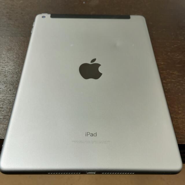 iPad(アイパッド)のiPad セルラーモデル simフリー 第5世代 128GB  スマホ/家電/カメラのPC/タブレット(タブレット)の商品写真