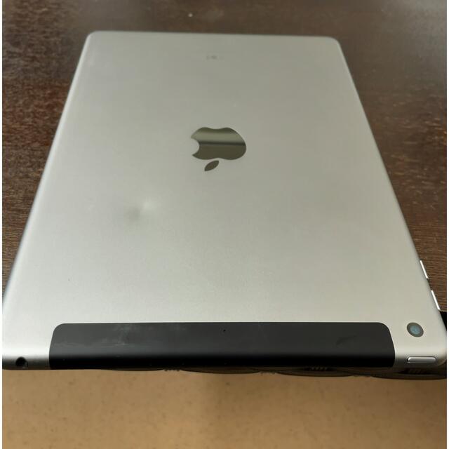 iPad(アイパッド)のiPad セルラーモデル simフリー 第5世代 128GB  スマホ/家電/カメラのPC/タブレット(タブレット)の商品写真