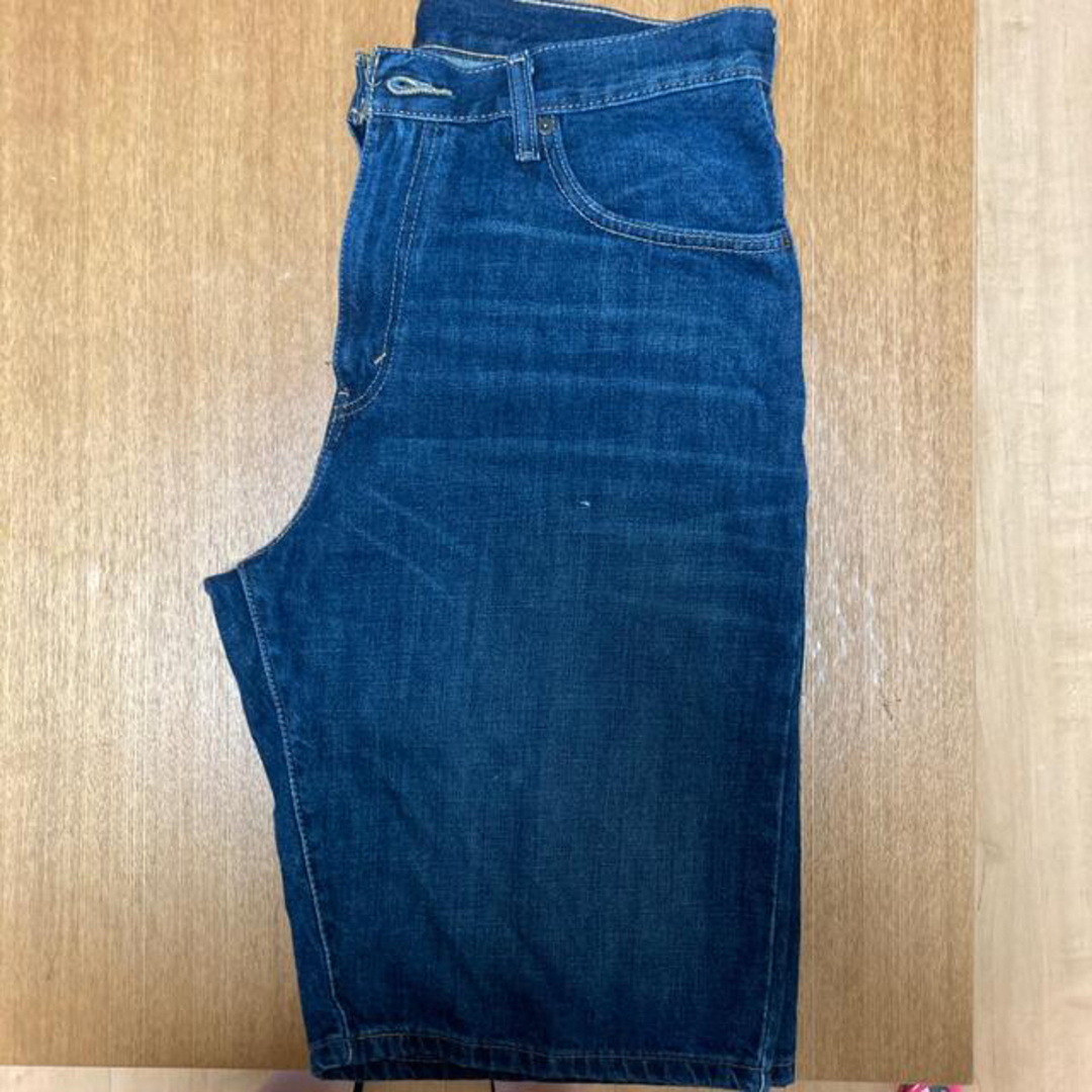 Levi's(リーバイス)のリーバイス　５６９　Ｗ32 短パン メンズのパンツ(デニム/ジーンズ)の商品写真