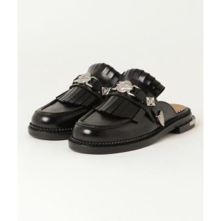 トーガ(TOGA)のTOGA PULLA METAL LOAFER MULE サンダル(サンダル)