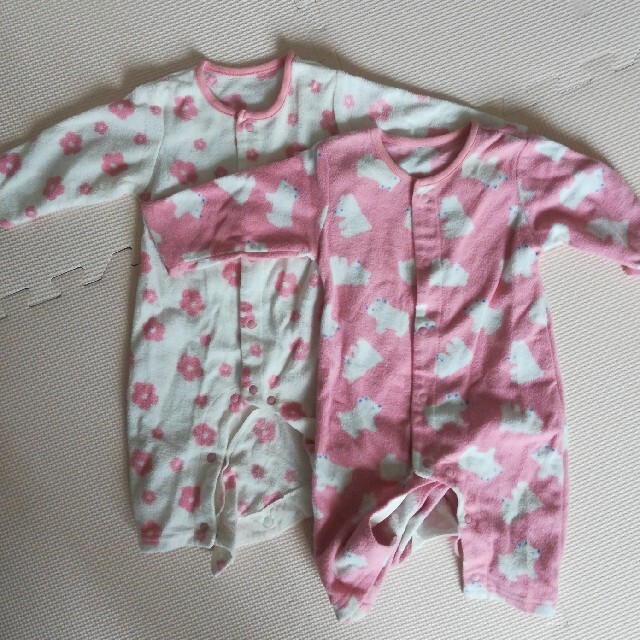西松屋(ニシマツヤ)の冬用ロンパース　2枚セット キッズ/ベビー/マタニティのベビー服(~85cm)(ロンパース)の商品写真