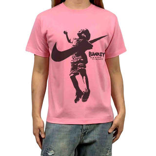 新品 ビッグプリント バンクシー スポーツ スウォッシュ 少年 ピンク Tシャツ(Tシャツ/カットソー(半袖/袖なし))
