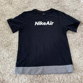 ナイキ(NIKE)の【NIKEサイズS（130-140相当）】黒の半袖Tシャツ(Tシャツ/カットソー)