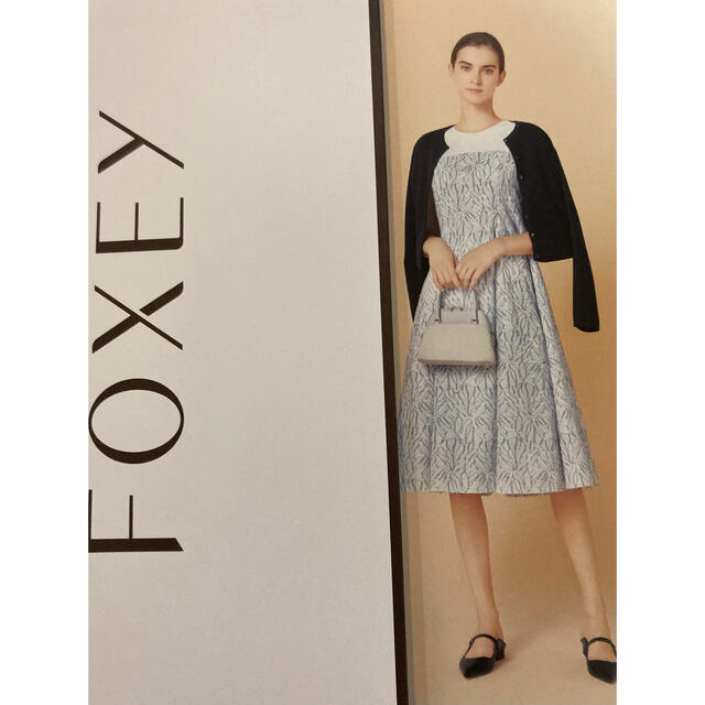 FOXEY(フォクシー)のご専用☆クーポンまでお取り置き☆FOEXY☆花柄ジャーガードdress☆優雅に☆ レディースのワンピース(ひざ丈ワンピース)の商品写真