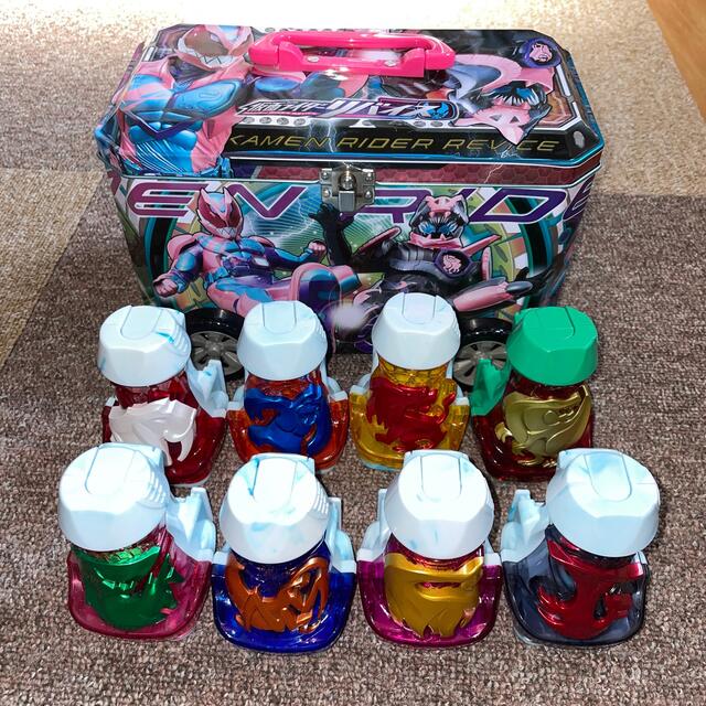 仮面ライダーリバイス　DXバイスタンプ