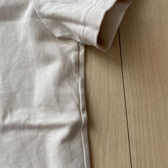 UNIQLO(ユニクロ)のユニクロU  クルーネックTシャツ　31ベージュ　L レディースのトップス(Tシャツ(半袖/袖なし))の商品写真