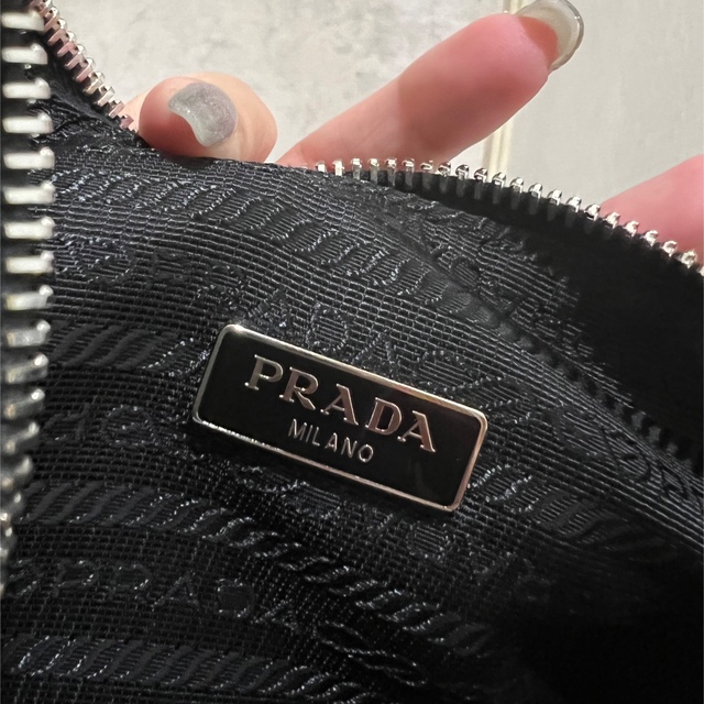 PRADA(プラダ)のPRADA ショルダーバッグ レディースのバッグ(ショルダーバッグ)の商品写真