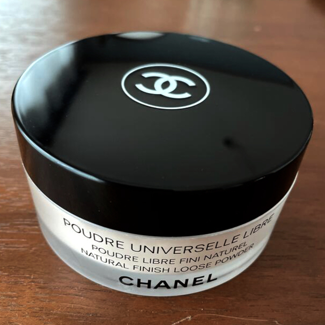 【最終価格】 CHANEL フェイスパウダー　20