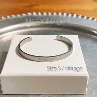 マルタンマルジェラ(Maison Martin Margiela)の【最安値】Maison Margiela マルジェラ シルバー バングル S(バングル/リストバンド)