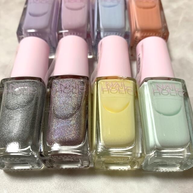 NAIL HOLIC(ネイルホリック)の新品未開封 ネイルホリック リミテッドカラー 8本セット まとめ売り コスメ/美容のネイル(マニキュア)の商品写真