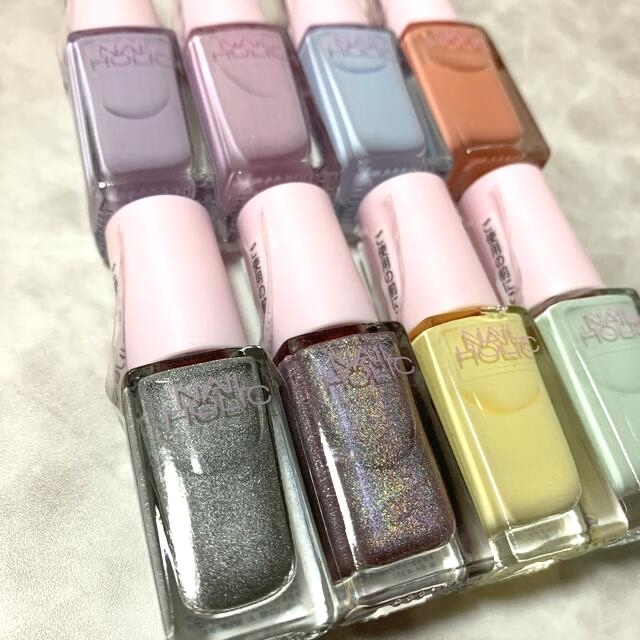 NAIL HOLIC(ネイルホリック)の新品未開封 ネイルホリック リミテッドカラー 8本セット まとめ売り コスメ/美容のネイル(マニキュア)の商品写真