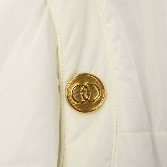 Gucci(グッチ)のグッチ 中綿ジャケット アウター GGボタン デタッチャブル スリーブ レディースのジャケット/アウター(その他)の商品写真