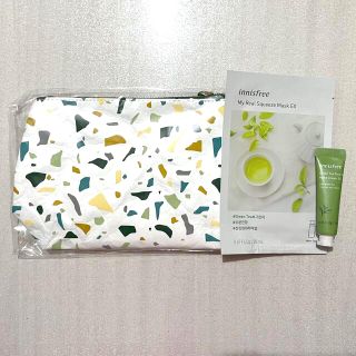 イニスフリー(Innisfree)の【新品未使用】イニスフリー ポーチ シートマスク ハンドクリーム(サンプル/トライアルキット)