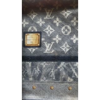 ルイヴィトン LOUIS VUITTON カレ ニューデニム ハンカチ スカーフ