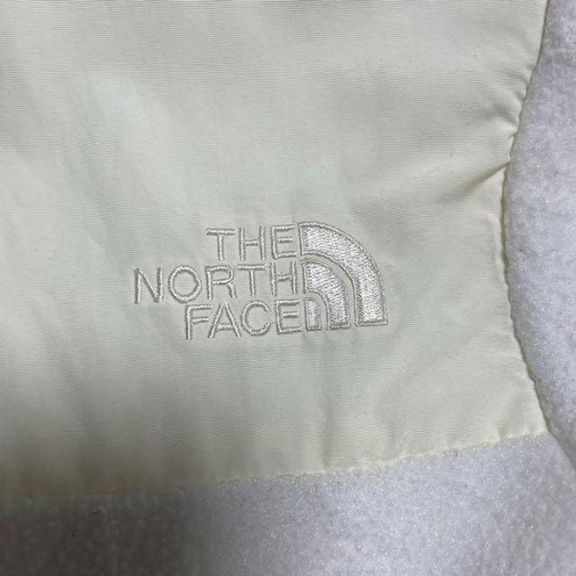 THE NORTH FACE(ザノースフェイス)のザ ノースフェイス　デナリジャケット　フリースジャケット　刺繍ロゴ　デナリ レディースのジャケット/アウター(ブルゾン)の商品写真