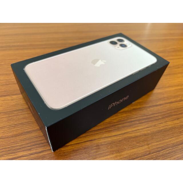 iPhone(アイフォーン)のiPhone11promax 256GB 　超美品（ケースとガラスのおまけ付き） スマホ/家電/カメラのスマートフォン/携帯電話(スマートフォン本体)の商品写真
