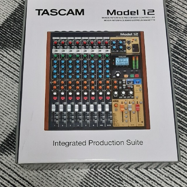 レコーディングミキサー  TASCAM  Model12