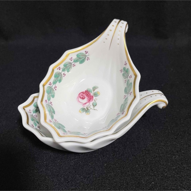 2品おまとめ リチャードジノリ Fleurs Par Donnibarozopi 食器 2品おまとめ リチャードジノリ Fleurs Par Donnibarozopi 食器