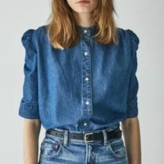 マウジー(moussy)のMOUSSY GATHER SLEEVE DENIMブラウス(シャツ/ブラウス(半袖/袖なし))