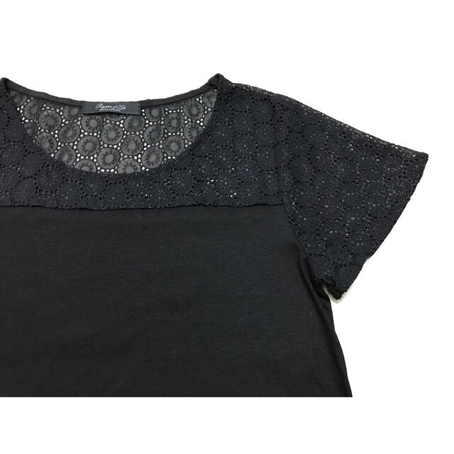 UNITED ARROWS(ユナイテッドアローズ)のユナイテッドアローズ 半袖Tシャツ レース 透かし カットソー  ブラック レディースのトップス(Tシャツ(半袖/袖なし))の商品写真