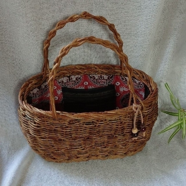 あけび籠 カゴバッグ 内布チャーム付きの通販 by ヤマネコ's shop|ラクマ