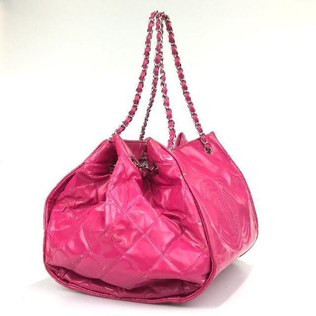 最新デザインの バッグ CHANEL - CHANEL ショルダーバッグマトラッセ