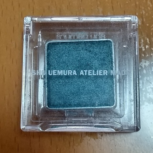 shu uemura(シュウウエムラ)のシュウウエムラ アイシャドウ コスメ/美容のベースメイク/化粧品(アイシャドウ)の商品写真