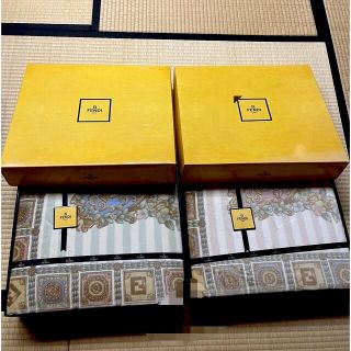 フェンディ(FENDI)のFENDI フェンディ　綿毛布　50000円〜40000円にお値下げしました‼️(毛布)