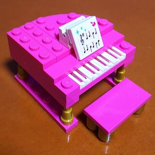 レゴ(Lego)のレゴ★ピアノ 激レアピンクVer. オリジナルアレンジ 美品 ラスト予定(その他)